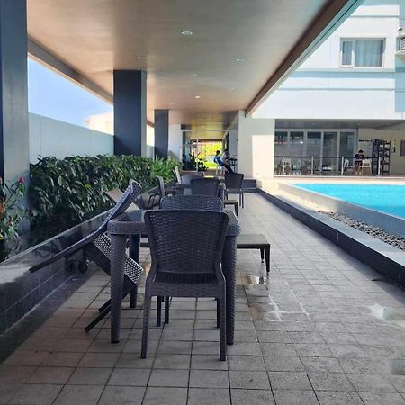 Avida Tower Free Airport Pick Up For 3 Nights Stay Or More Davao Stadt Exterior foto
